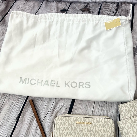 NWOT MICHAEL KORS Jet Set Large Signature Logo Shoulder Bag and wallet - Picture 2 of 14